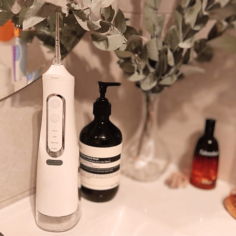 H2GLO™ Premium Water Flosser